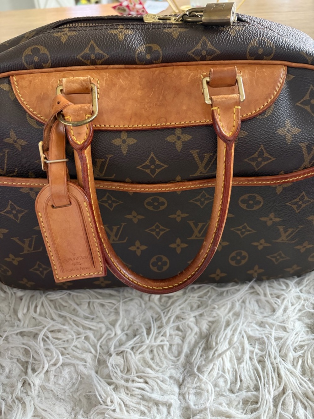 Louis Vuitton Monogram Deauville - Picture 2 of 10